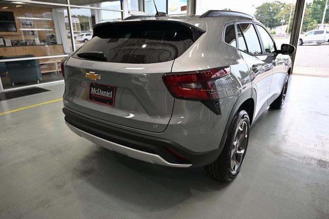 new 2025 Chevrolet Trax car, priced at $24,750