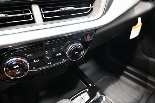 new 2025 Chevrolet Trax car, priced at $24,750