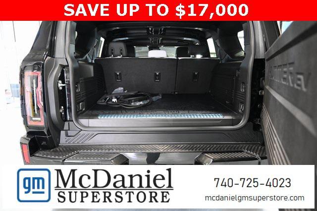 new 2025 GMC HUMMER EV SUV car, priced at $100,785