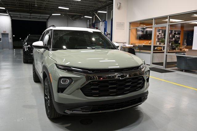 new 2025 Chevrolet TrailBlazer car, priced at $32,475