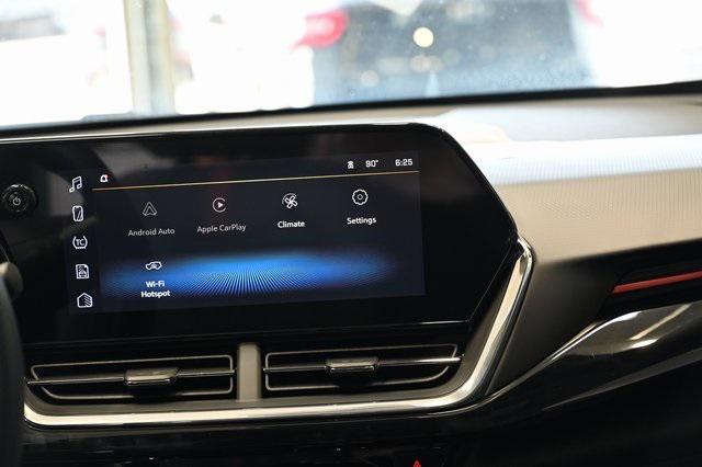 new 2025 Chevrolet Trax car, priced at $26,395