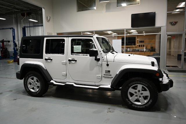 used 2015 Jeep Wrangler Unlimited car, priced at $15,900