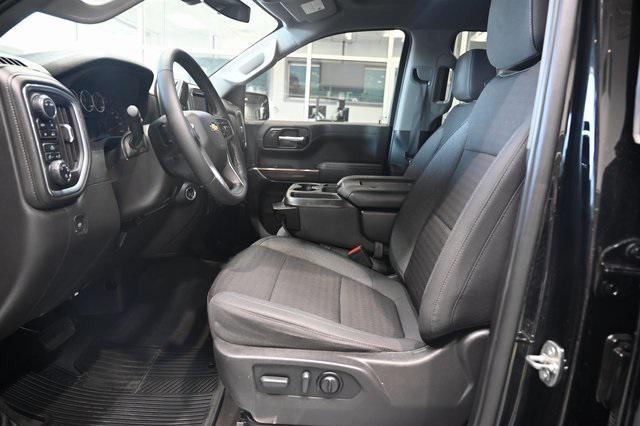 used 2022 Chevrolet Silverado 1500 car, priced at $31,900
