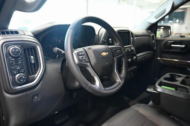 used 2022 Chevrolet Silverado 1500 car, priced at $31,900