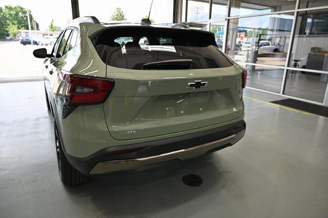 new 2025 Chevrolet Trax car, priced at $27,280