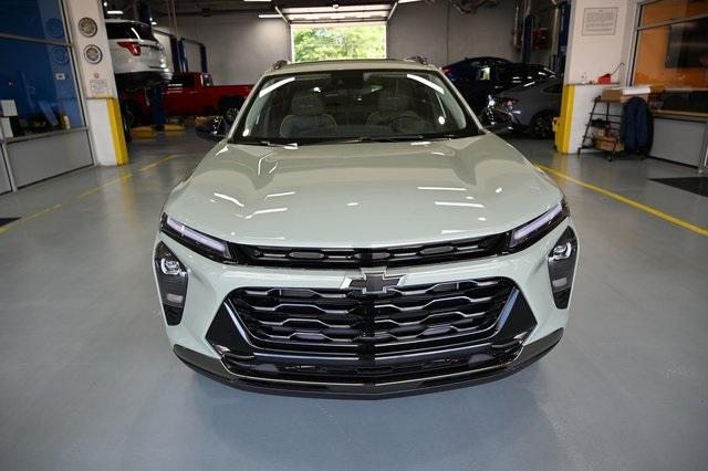 new 2025 Chevrolet Trax car, priced at $27,280