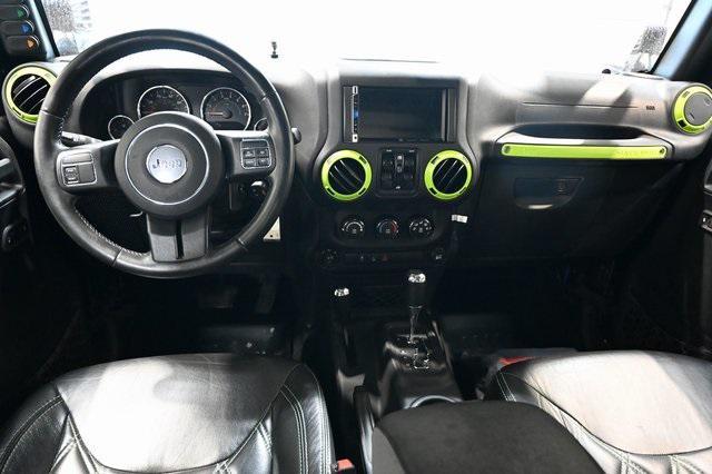 used 2016 Jeep Wrangler Unlimited car, priced at $26,900