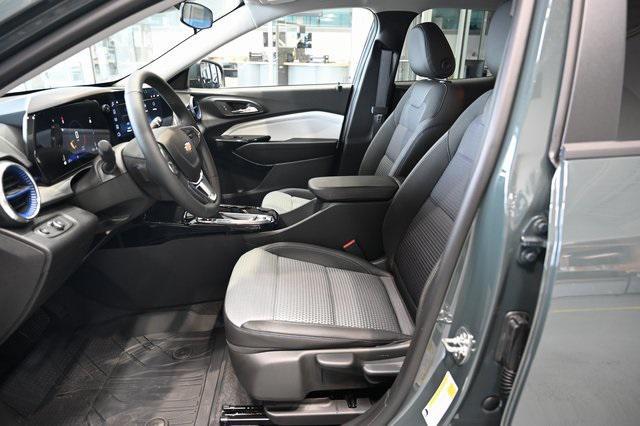 new 2025 Chevrolet Trax car, priced at $23,795