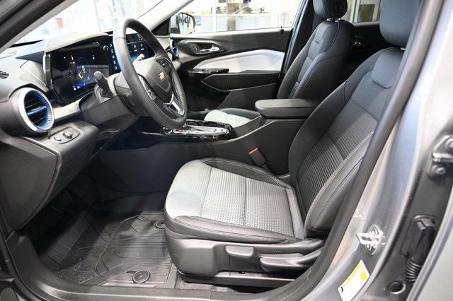 new 2025 Chevrolet Trax car, priced at $24,750