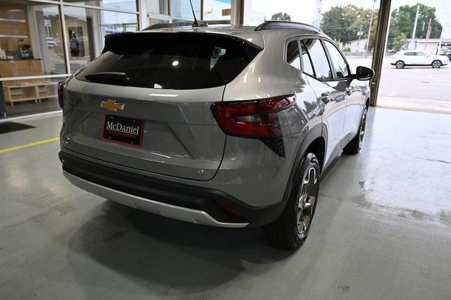 new 2025 Chevrolet Trax car, priced at $24,750