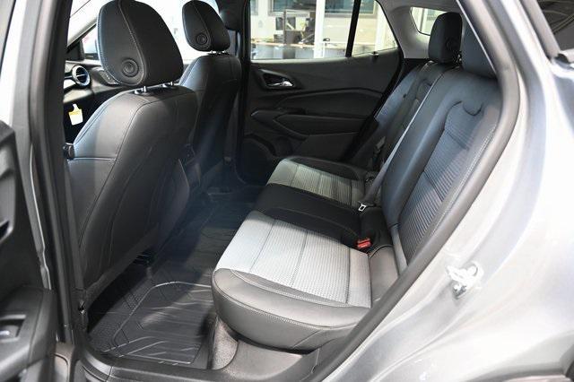 new 2025 Chevrolet Trax car, priced at $24,750
