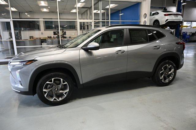 new 2025 Chevrolet Trax car, priced at $24,750