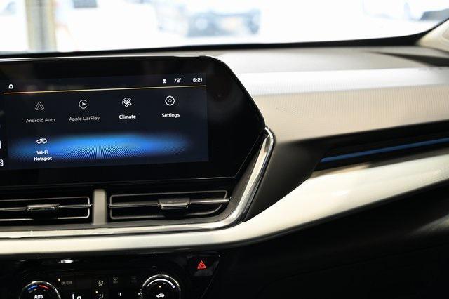 new 2025 Chevrolet Trax car, priced at $24,750