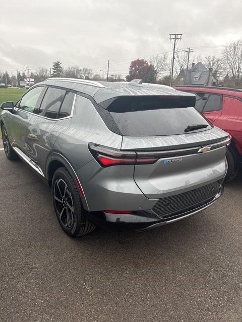 new 2025 Chevrolet Equinox car, priced at $40,295