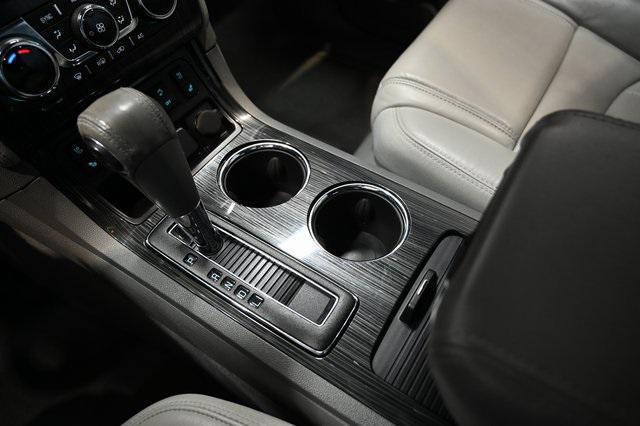 used 2016 Chevrolet Traverse car, priced at $15,900