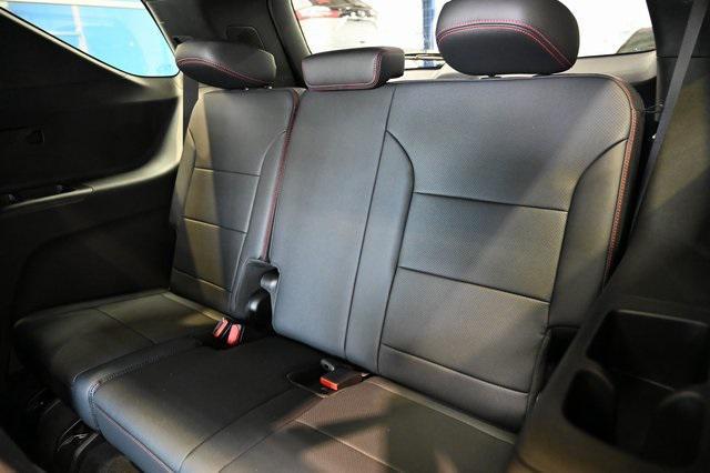 new 2025 Chevrolet Traverse car, priced at $56,940