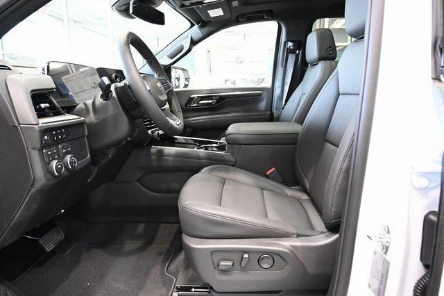 new 2025 Chevrolet Suburban car, priced at $71,880