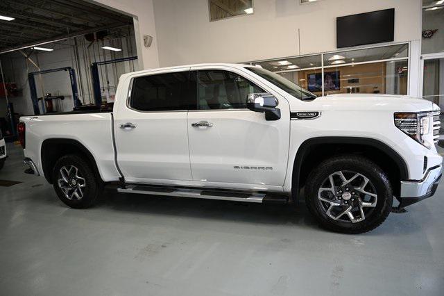 new 2025 GMC Sierra 1500 car, priced at $57,425