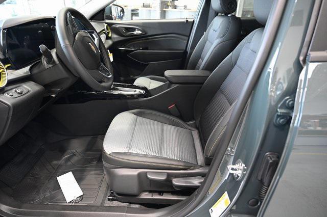 new 2025 Chevrolet Trax car, priced at $24,750