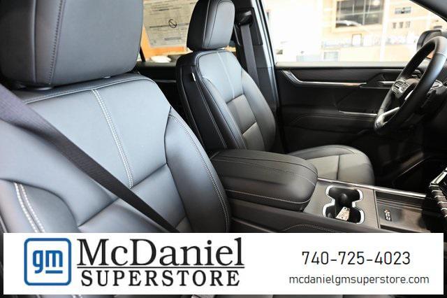 new 2025 GMC Acadia car, priced at $41,930