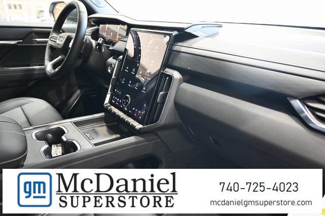 new 2025 GMC Acadia car, priced at $41,930