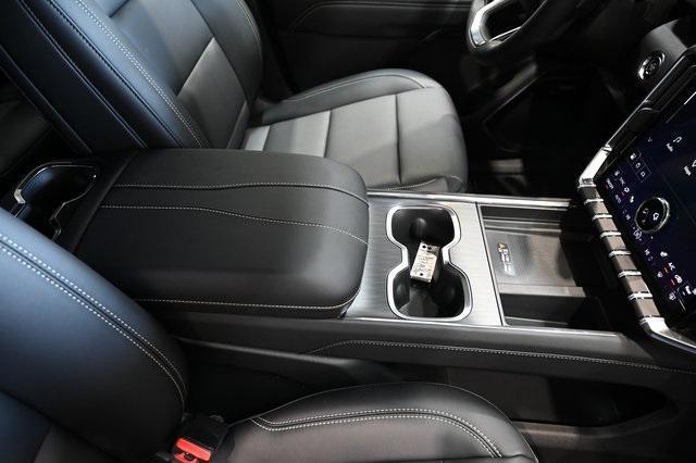new 2025 GMC Acadia car, priced at $45,430