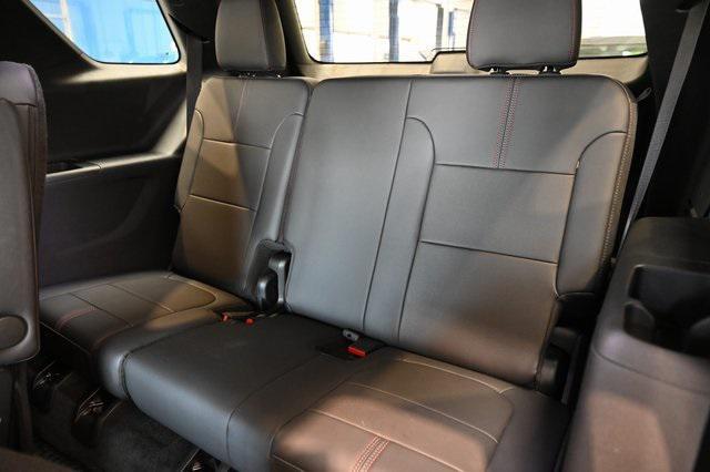 used 2023 Chevrolet Traverse car, priced at $40,400