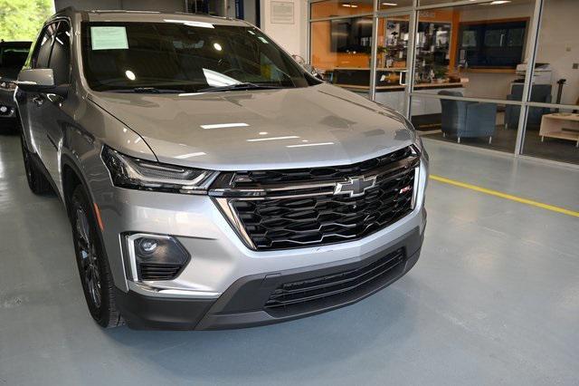 used 2023 Chevrolet Traverse car, priced at $40,400