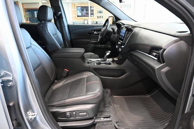used 2023 Chevrolet Traverse car, priced at $40,400