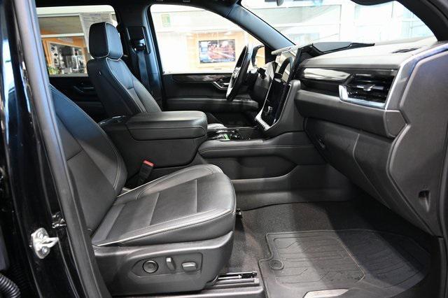 used 2025 GMC Yukon car, priced at $69,900