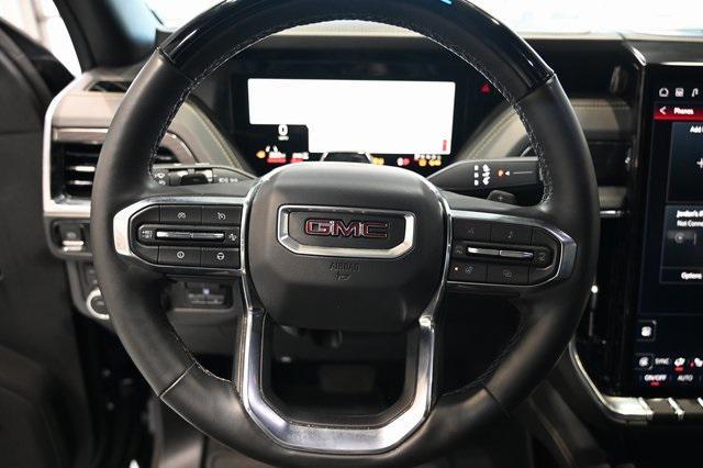 used 2025 GMC Yukon car, priced at $69,900