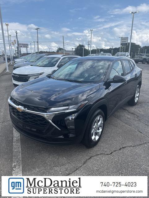 new 2025 Chevrolet Trax car, priced at $22,895