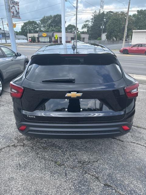 new 2025 Chevrolet Trax car, priced at $22,895