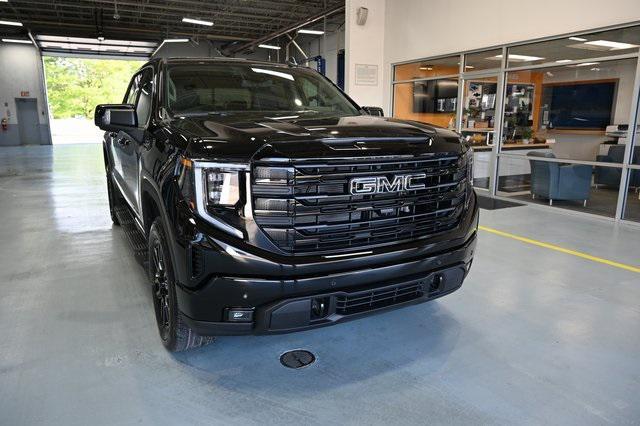 new 2025 GMC Sierra 1500 car, priced at $57,375