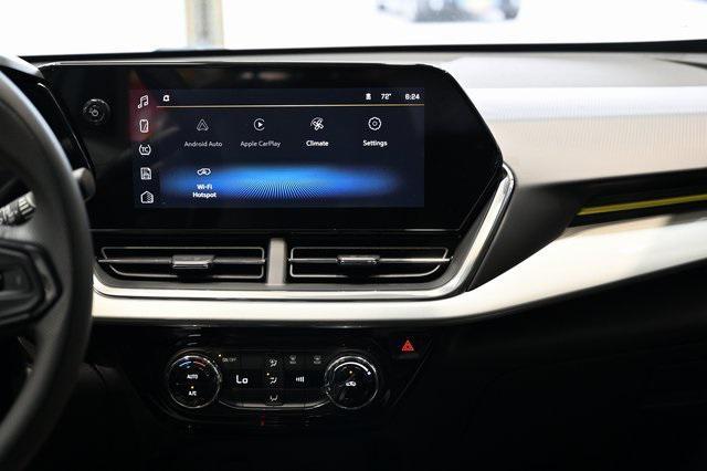 new 2025 Chevrolet Trax car, priced at $23,095