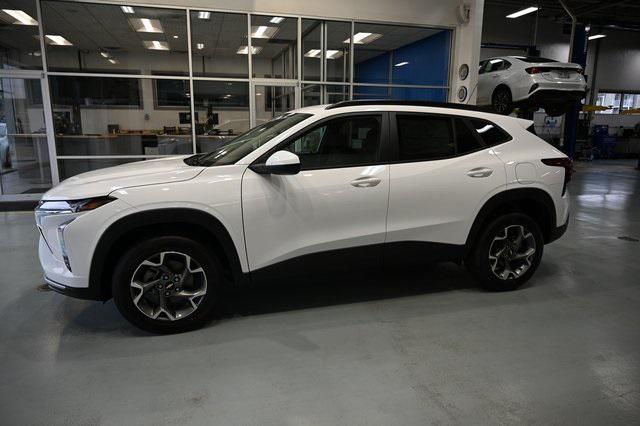 new 2025 Chevrolet Trax car, priced at $23,095
