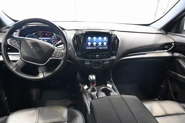 used 2022 Chevrolet Traverse car, priced at $31,900