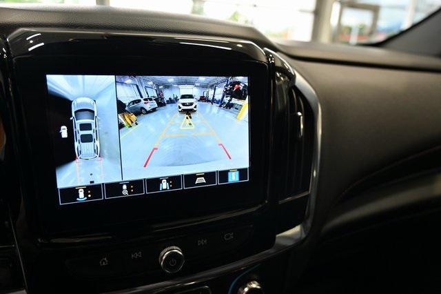 used 2022 Chevrolet Traverse car, priced at $31,900
