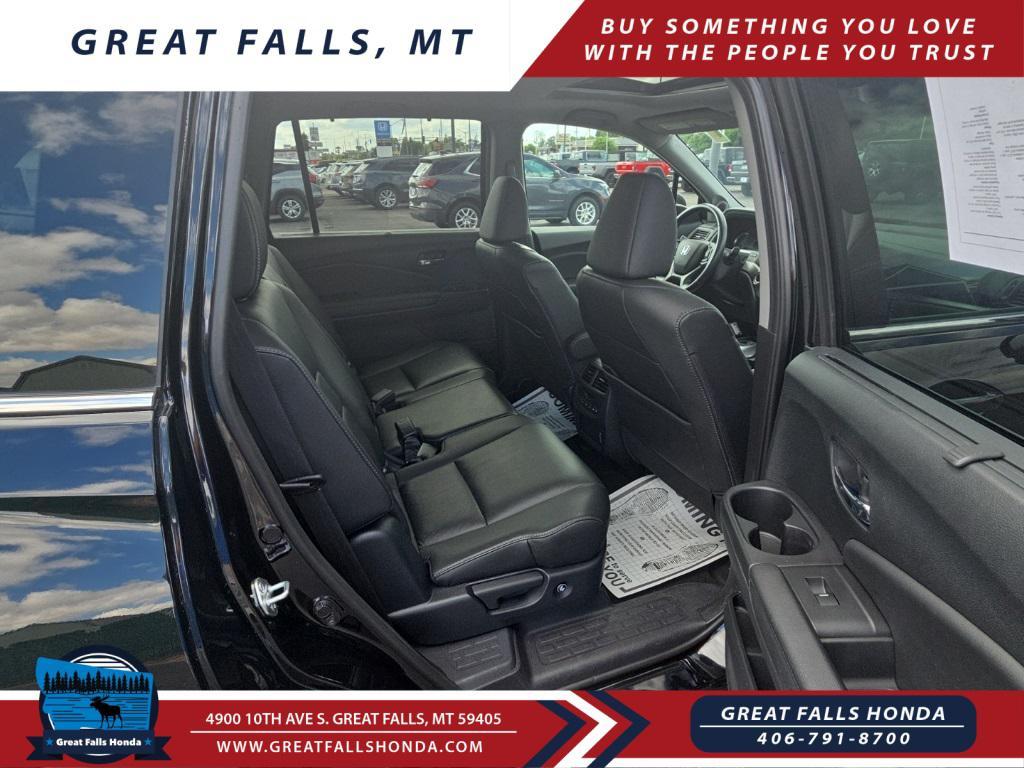used 2022 Honda Pilot car, priced at $36,500