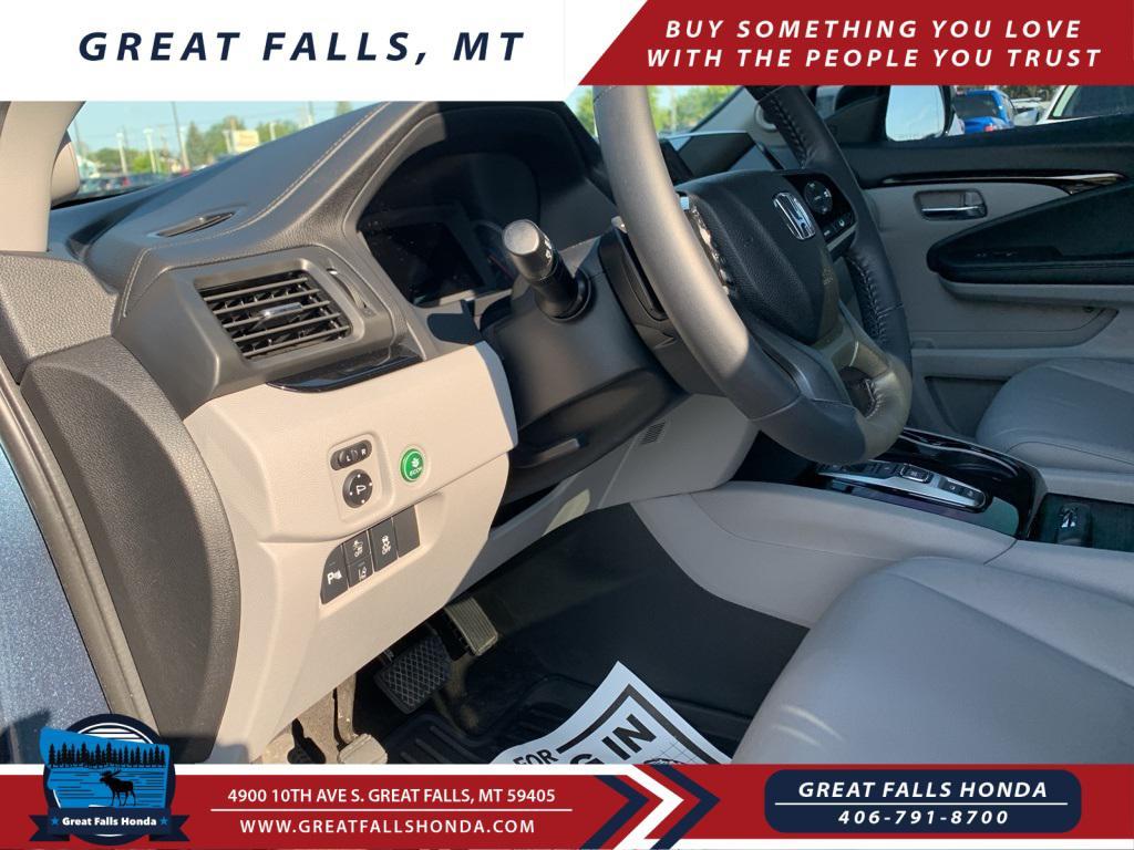 used 2022 Honda Pilot car, priced at $36,295