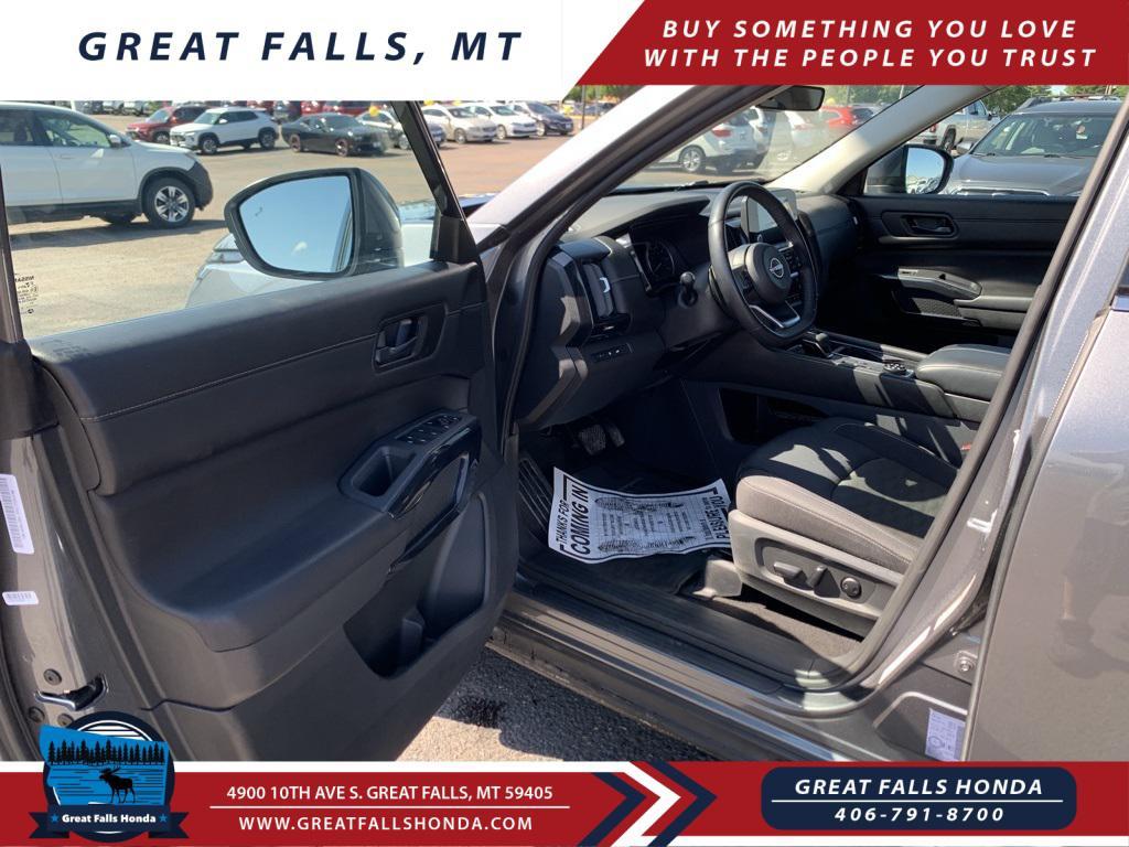 used 2024 Nissan Pathfinder car, priced at $32,500