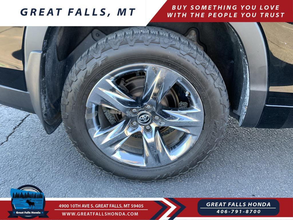 used 2018 Toyota Highlander Hybrid car, priced at $26,500