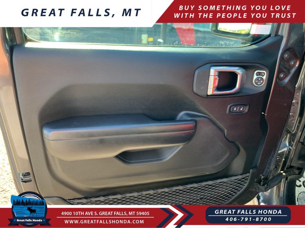 used 2021 Jeep Gladiator car, priced at $26,250