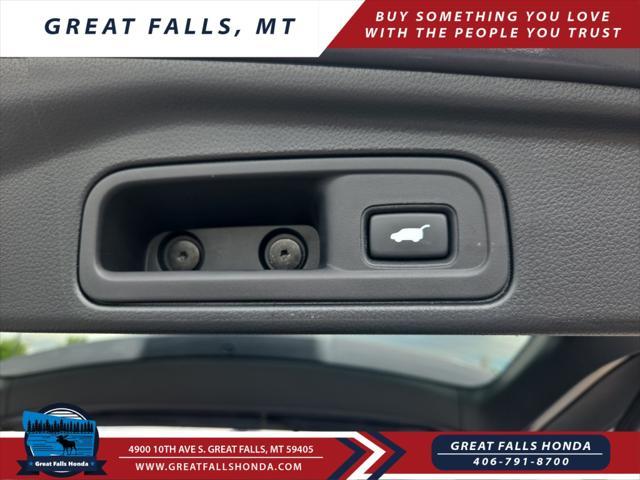 used 2022 Honda Pilot car, priced at $39,950