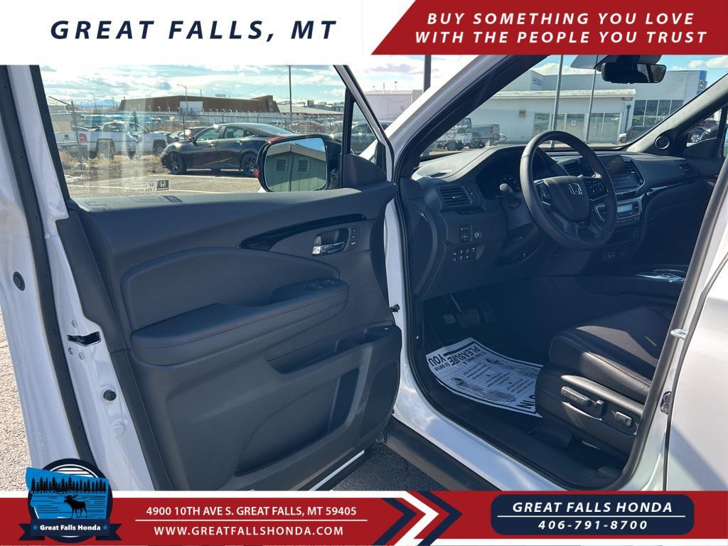 used 2025 Honda Ridgeline car, priced at $39,850