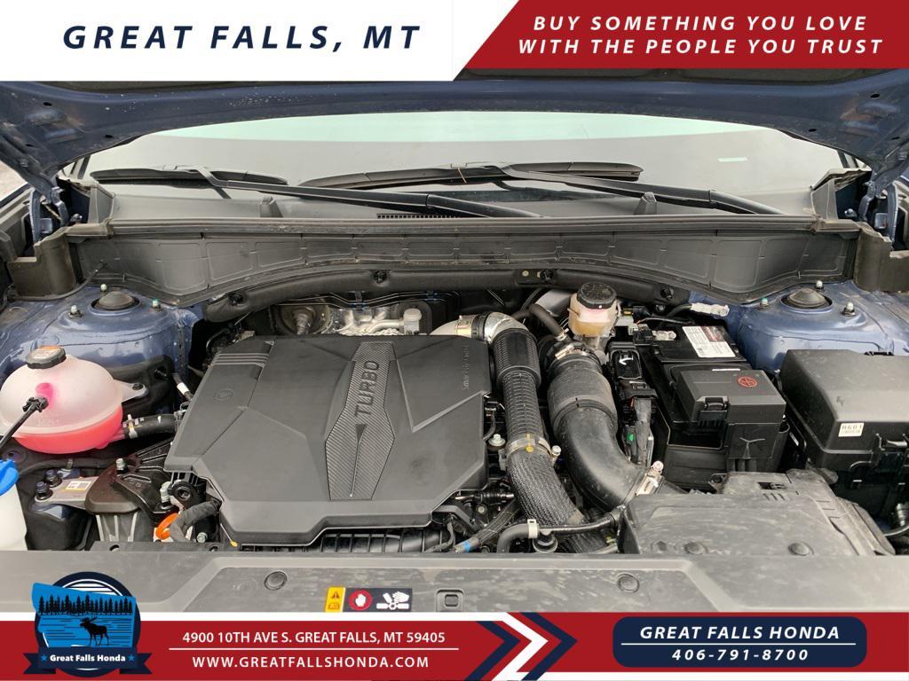 used 2025 Hyundai Santa Fe car, priced at $35,500