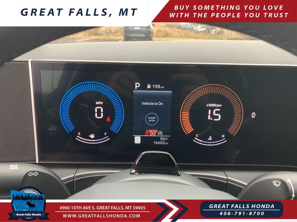 used 2025 Hyundai Santa Fe car, priced at $35,500