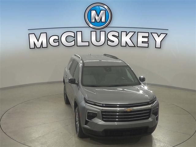 used 2025 Chevrolet Traverse car, priced at $41,189