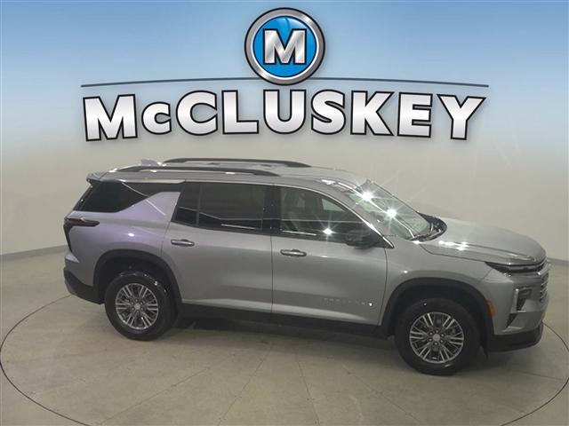 used 2025 Chevrolet Traverse car, priced at $41,189