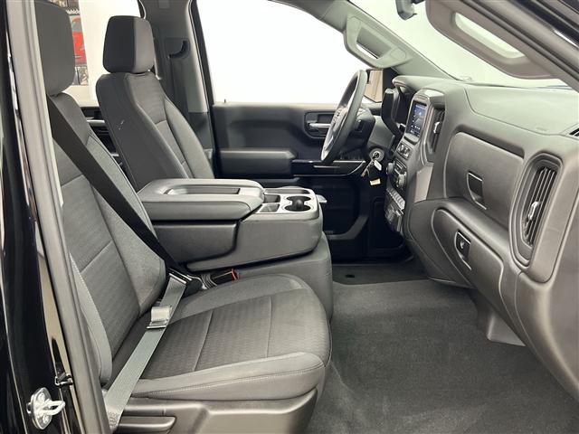 used 2022 Chevrolet Silverado 1500 car, priced at $43,989